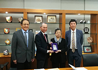 From Left: Mr. Mr. Duan Ruichun, Secretary General of the Adjudication Committee of HLHL Foundation; Professor Fok Tai-fai, Acting Vice-Chancellor of CUHK; Professor Zhu Lilan, President of the Adjudication Committee of Ho Leung Ho Lee (HLHL) Foundation; Professor Joseph Sung, Former Vice-Chancellor and Director of State Key Laboratory of Digestive Disease (CUHK)